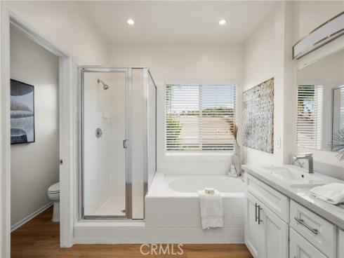 17 Marseille Way , Lake Forest, CA