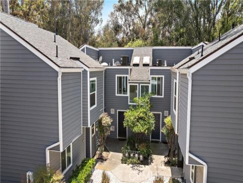 22261 Vista Verde Drive, Lake Forest, CA