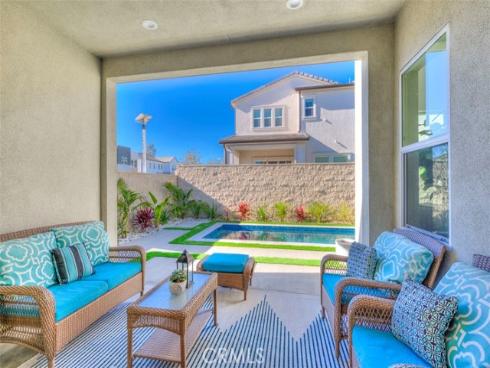 111 Edna Parkway, Lake Forest, CA