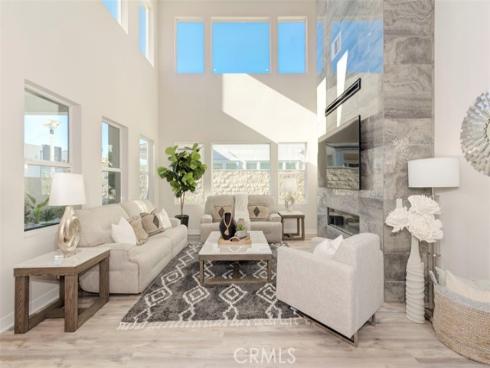 111 Edna Parkway, Lake Forest, CA