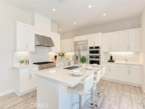 111 Edna Parkway, Lake Forest, CA