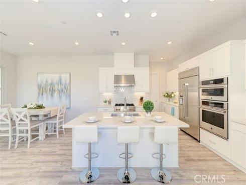 111 Edna Parkway, Lake Forest, CA