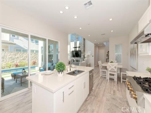 111 Edna Parkway, Lake Forest, CA