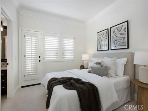 25  Santa Maria  , Lake Forest, CA