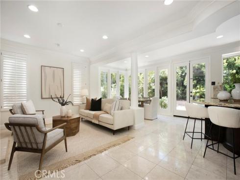 25  Santa Maria  , Lake Forest, CA