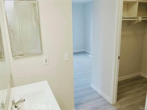 23232  orange av  , Lake Forest, CA