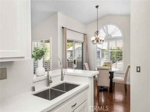 195 Chaumont Circle, Lake Forest, CA