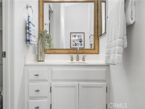 195 Chaumont Circle, Lake Forest, CA