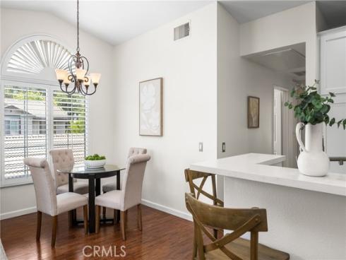 195 Chaumont Circle, Lake Forest, CA