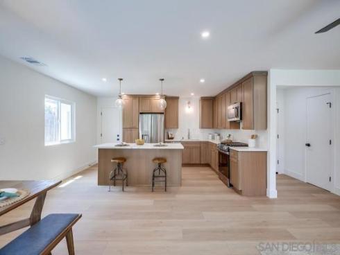 25191 Pizarro Rd , Lake Forest, CA