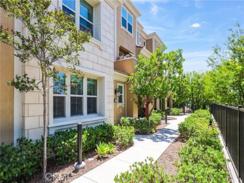 105 High Meadow , Lake Forest, CA