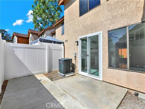 25885  Trabuco  94  Road, Lake Forest, CA