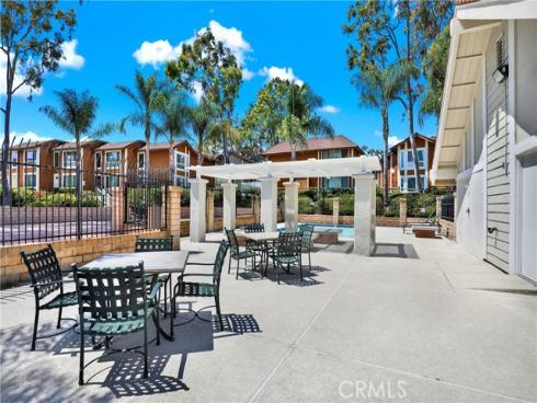 25885  Trabuco  94  Road, Lake Forest, CA