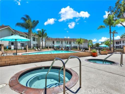 25885  Trabuco  94  Road, Lake Forest, CA