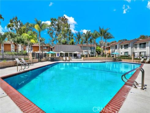 25885  Trabuco  94  Road, Lake Forest, CA