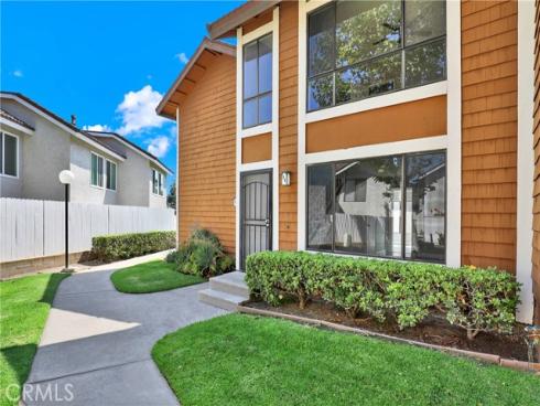 25885  Trabuco  94  Road, Lake Forest, CA