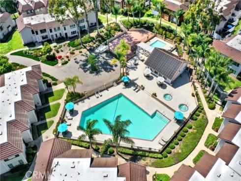 25885  Trabuco  94  Road, Lake Forest, CA