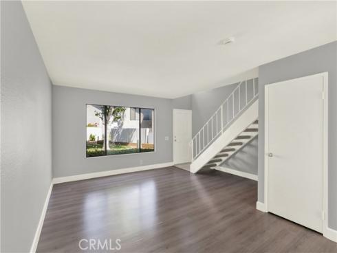 25885  Trabuco  94  Road, Lake Forest, CA