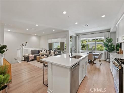 305 Blackrock , Lake Forest, CA