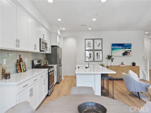 305 Blackrock , Lake Forest, CA