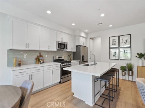 305 Blackrock , Lake Forest, CA