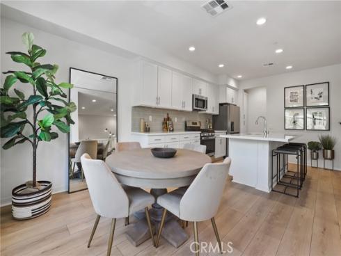 305 Blackrock , Lake Forest, CA