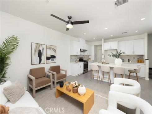 26 Prominence , Lake Forest, CA