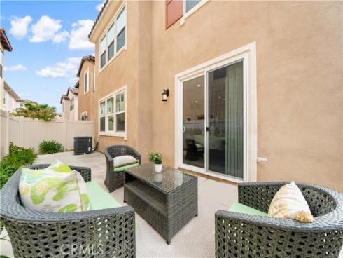 333 Calle Elegante , Lake Forest, CA