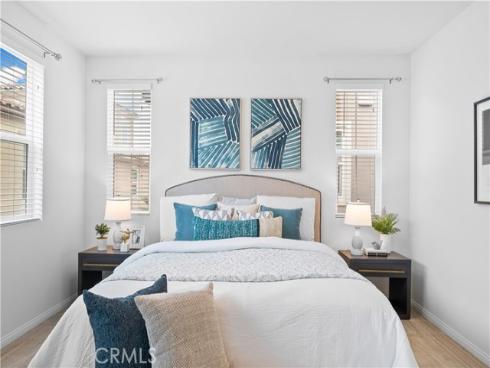 333 Calle Elegante , Lake Forest, CA