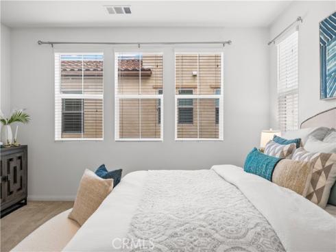 333 Calle Elegante , Lake Forest, CA