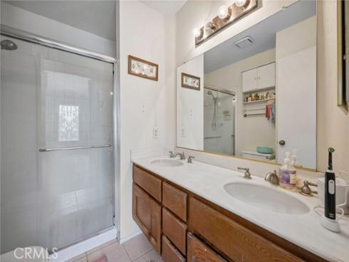 21081  Calle De Paseo  , Lake Forest, CA