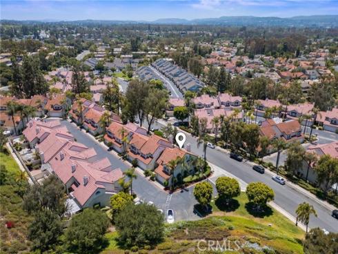21081  Calle De Paseo  , Lake Forest, CA