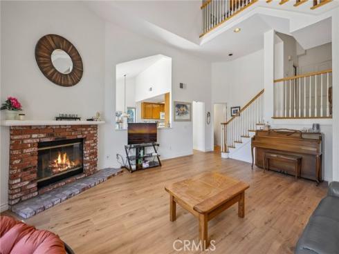 21081  Calle De Paseo  , Lake Forest, CA