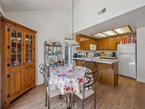 21081  Calle De Paseo  , Lake Forest, CA