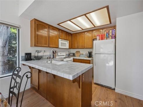 21081  Calle De Paseo  , Lake Forest, CA