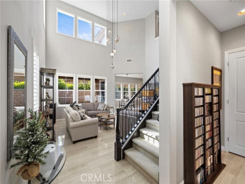 42 Castellana , Lake Forest, CA