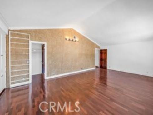 25152  Mammoth   Circle, Lake Forest, CA