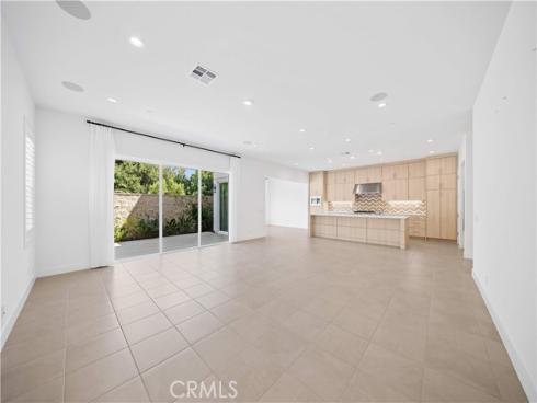 360 Riverbend , Lake Forest, CA