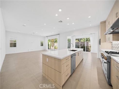 360 Riverbend , Lake Forest, CA