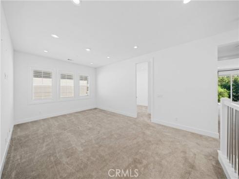 360 Riverbend , Lake Forest, CA