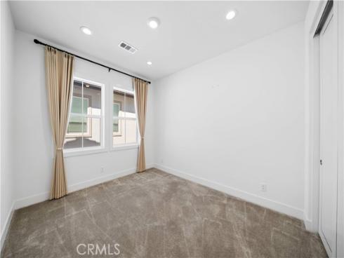 360 Riverbend , Lake Forest, CA