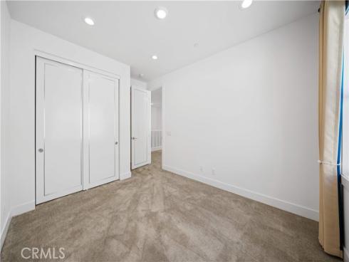 360 Riverbend , Lake Forest, CA