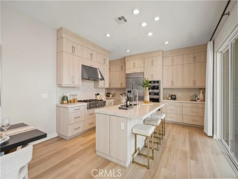 251 Brackens , Lake Forest, CA