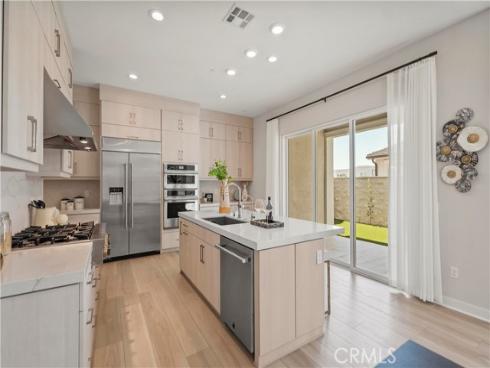 251 Brackens , Lake Forest, CA