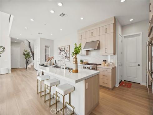 251 Brackens , Lake Forest, CA