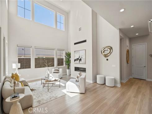 251 Brackens , Lake Forest, CA