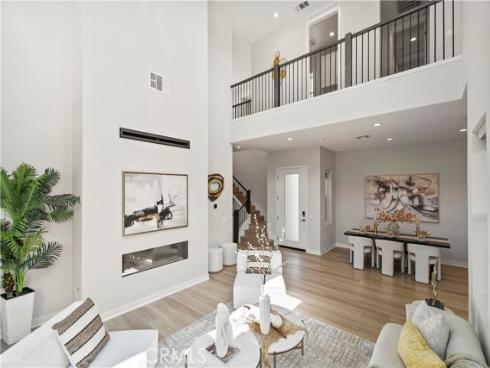 251 Brackens , Lake Forest, CA