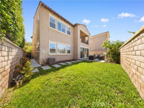 14  Snowberry  , Lake Forest, CA