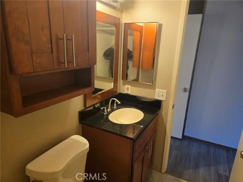 23240  Orange  2  Avenue, Lake Forest, CA