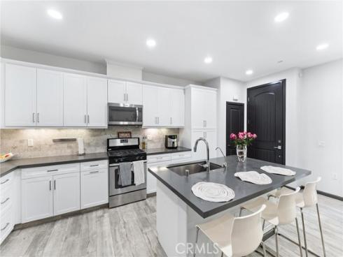 209 El Paseo , Lake Forest, CA